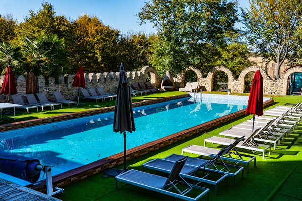 Isolation efficace de combles à Marseille avec batif